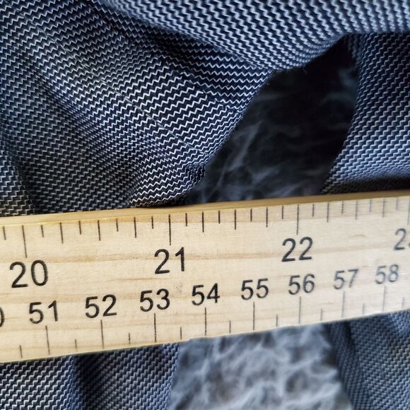 Banana Republic Shirt Mens Large Gray Grant Fit Non-Iron Stretch Long Sleeve But - Picture 6 of 9